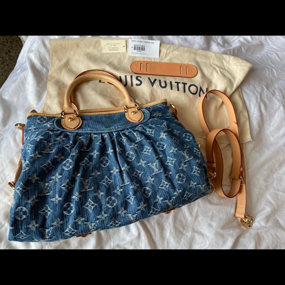 🎈SOLD❤️💎Louis Vuitton Cabby Denim MM Beautiful